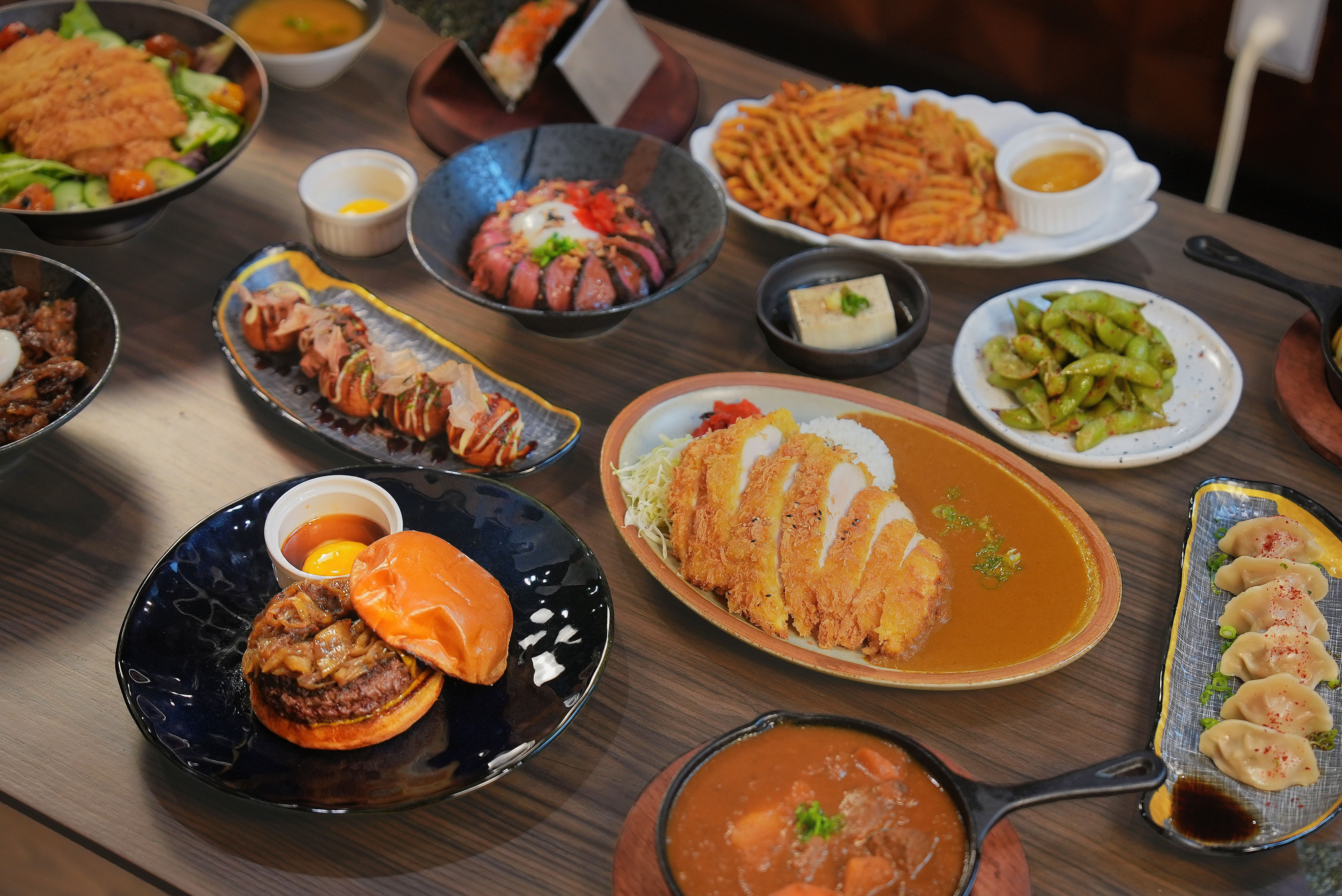 Chubby Group | Chubby Curry - Covina Chubby Group | Chubby Curry - Covina
