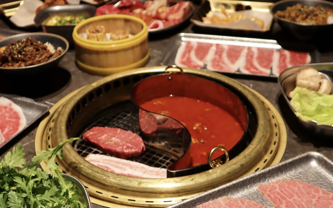 Chubby Group | VEGAS DINING NEWS: Woe Nellie’s, OG Lotus of Siam to Rebloom
